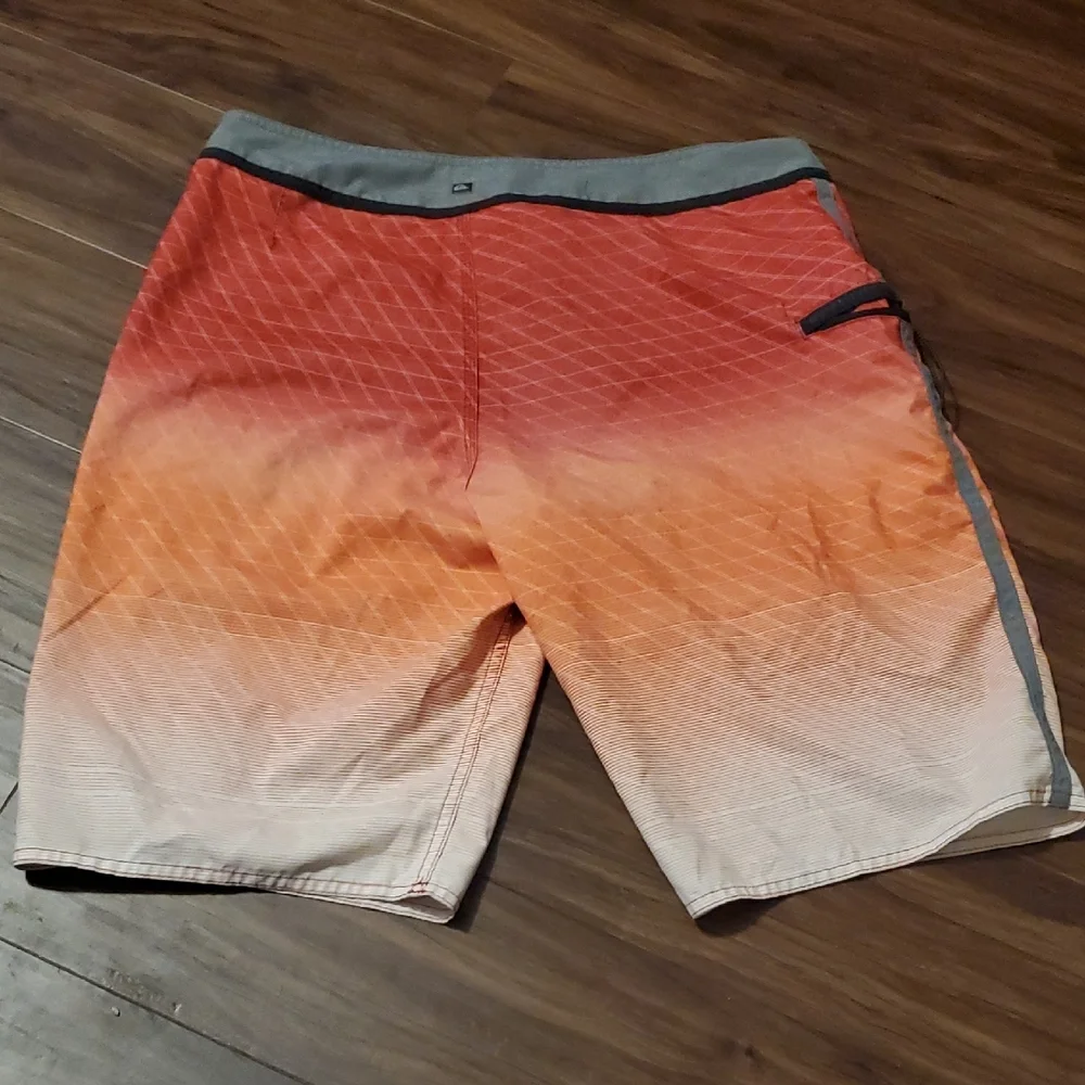 Quiksilver Orange to Cream Gradient Men's Boardshorts